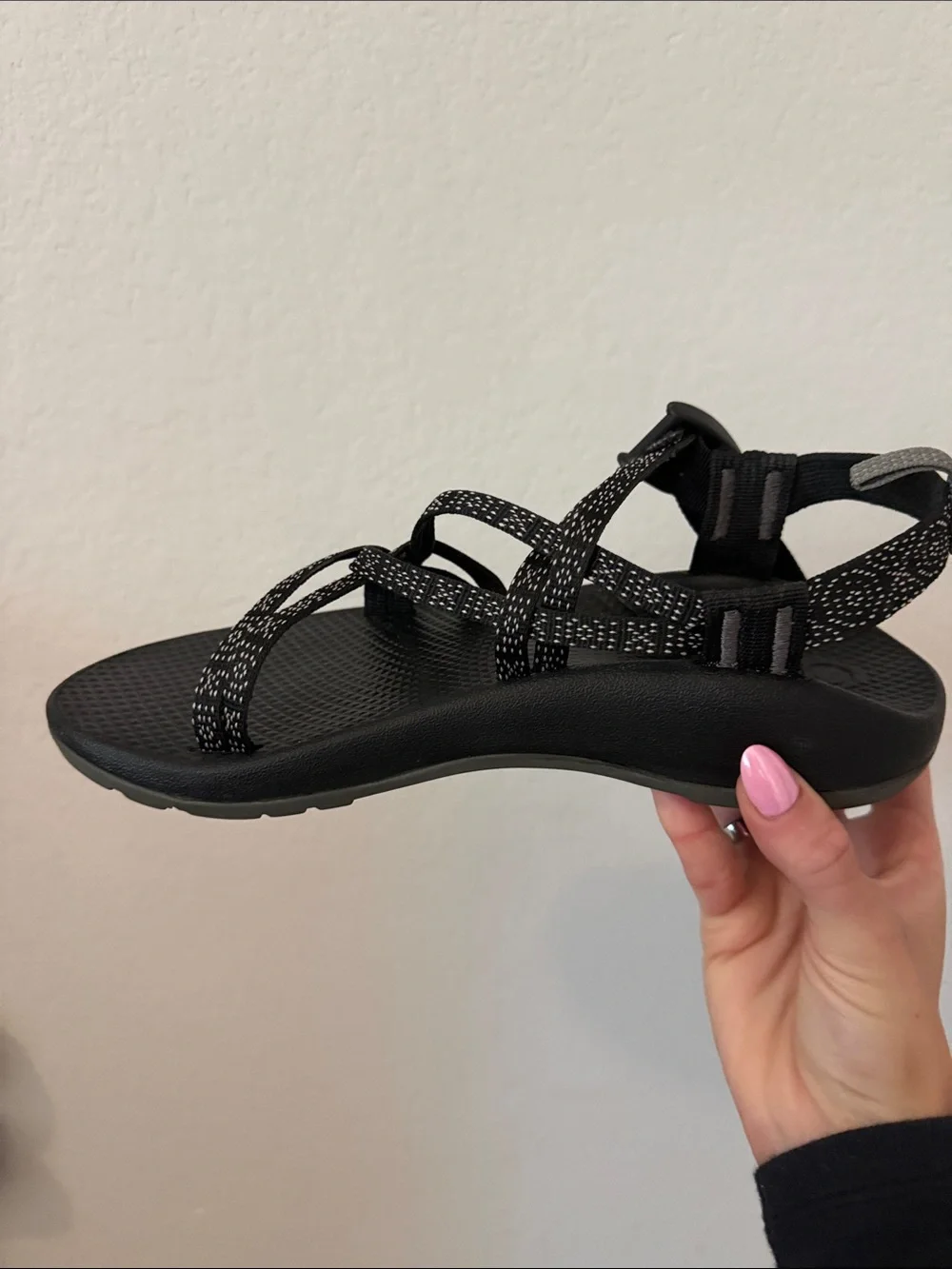 Chaco Big Kids Black Patterned Strap Sandal